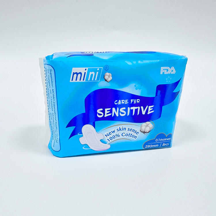 Serviette hygiénique fine